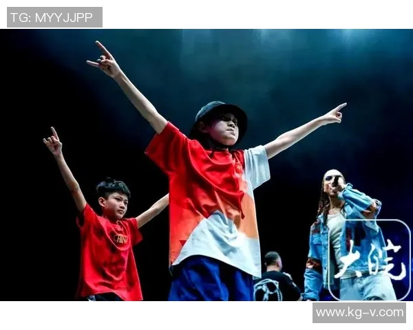 南京街舞队荣登全国街舞比赛经验排行榜第四名展现实力与风采